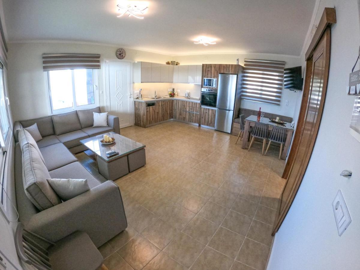 Appartamento Golden Sunrise Stegna Archangelos  Esterno foto